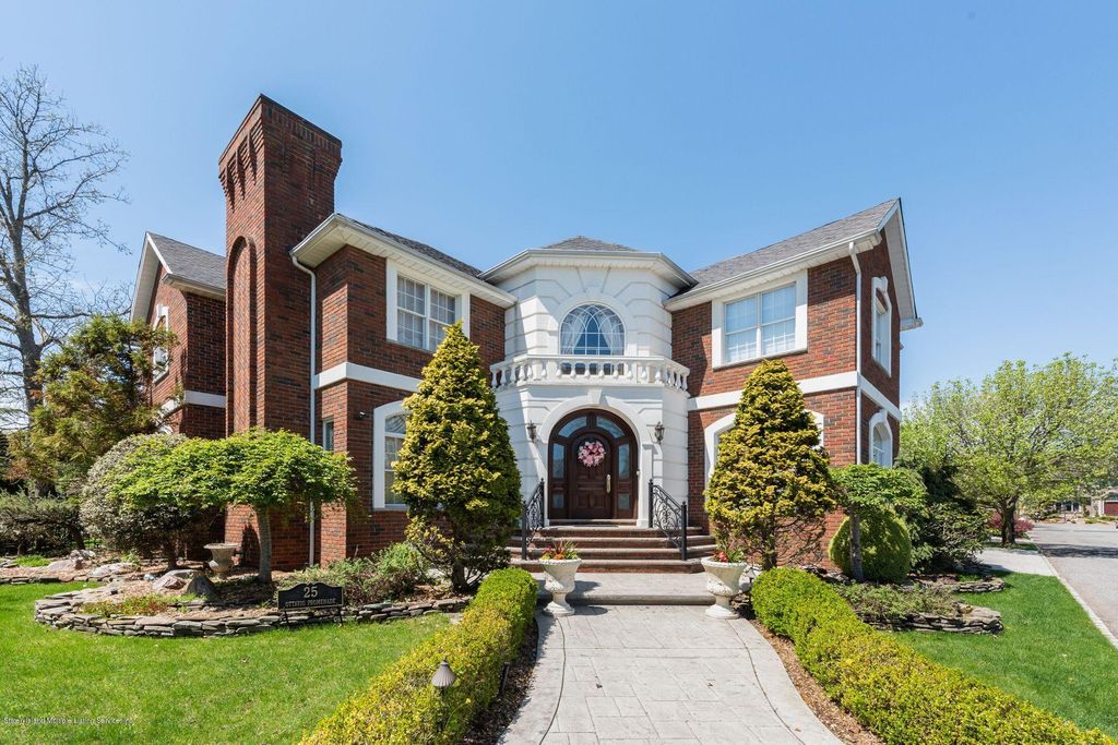 Staten Island Luxury Real Estate