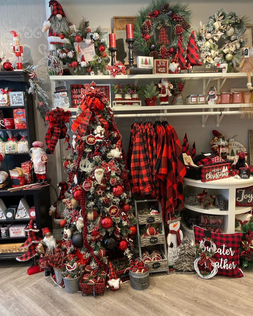 Need a Christmas Tree? Here are 5 Spots on Staten Island to Shop for